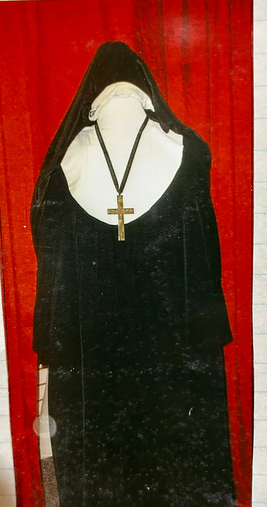 Small Adult Nunn Costume 8 - MISS LESTER'S 