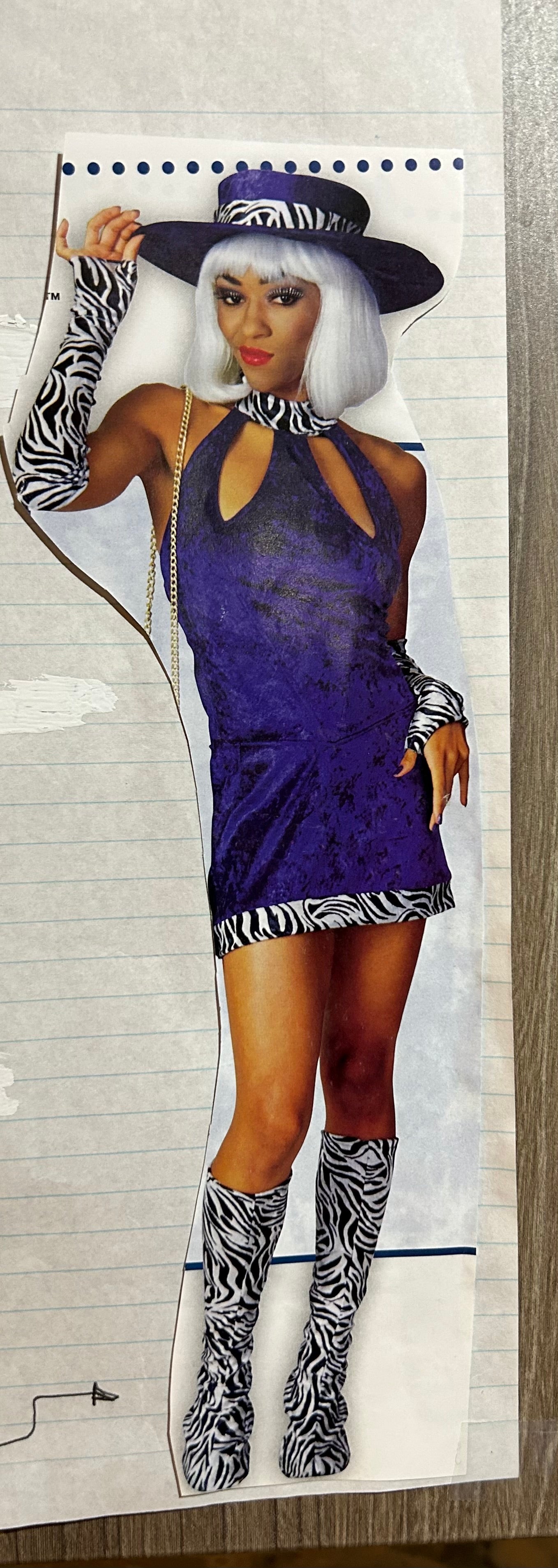 Small Adult Mrs Jones Costume 14 - MISS LESTER'S