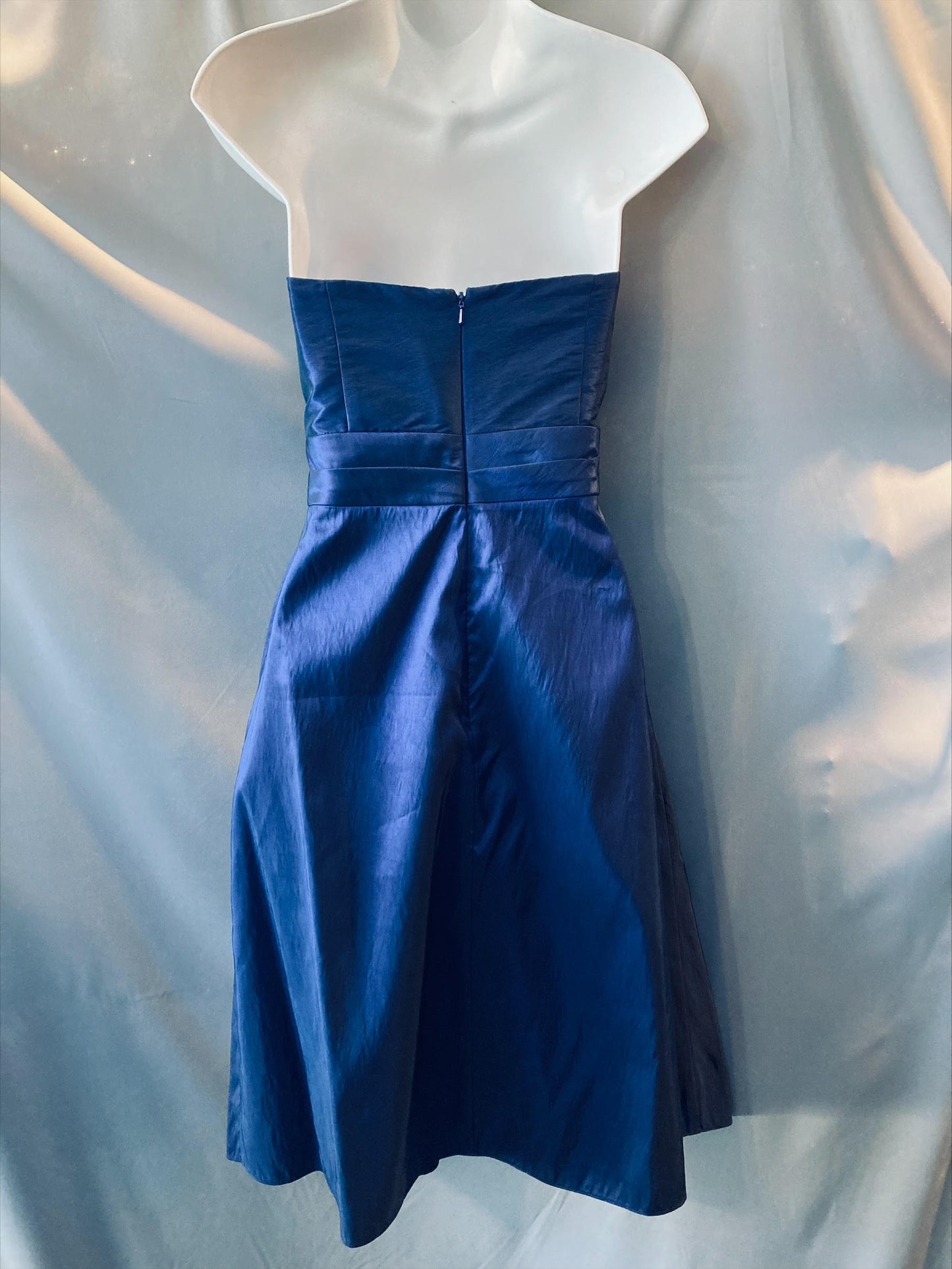 Romantic Bridal Dress Size 12 Style 6159 - MISS LESTER'S