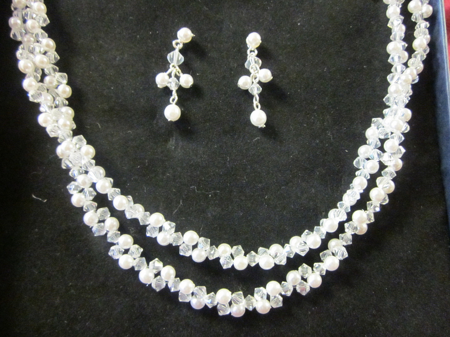 BRIDAL CLASSICS JEWELLERY SET - MISS LESTER'S