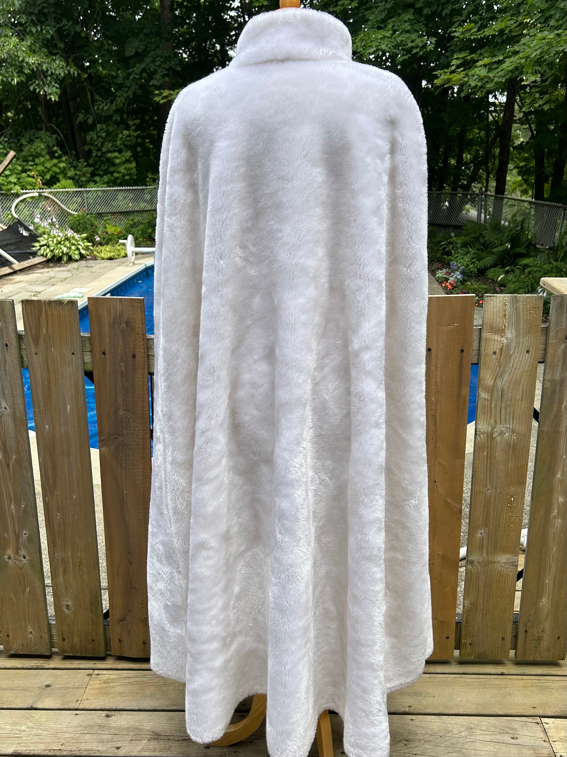 White Long Fur Bridal Cape - MISS LESTER'S 