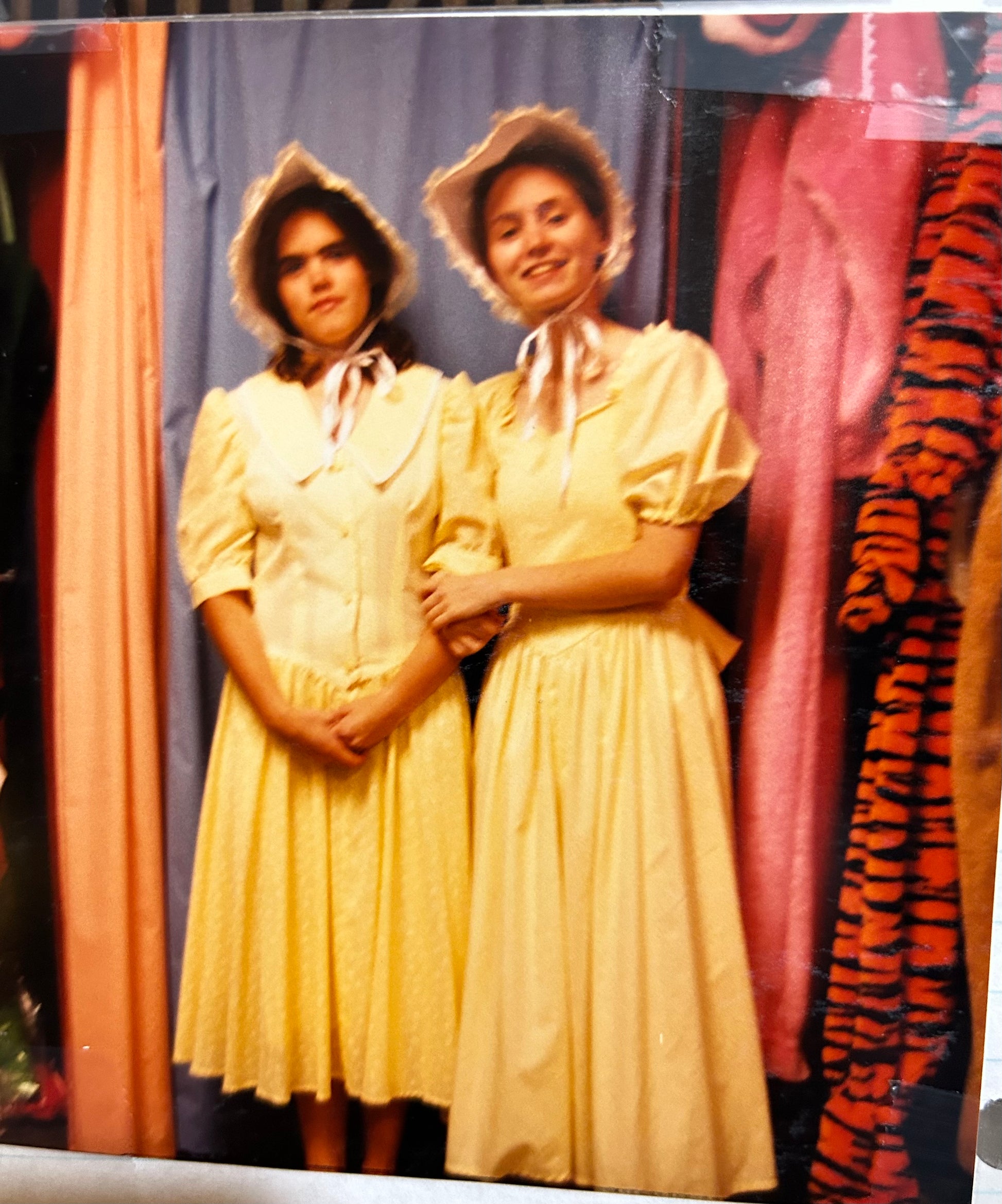 Small Adult Pioneer Dress Costume 25 - MISS LESTER'S 