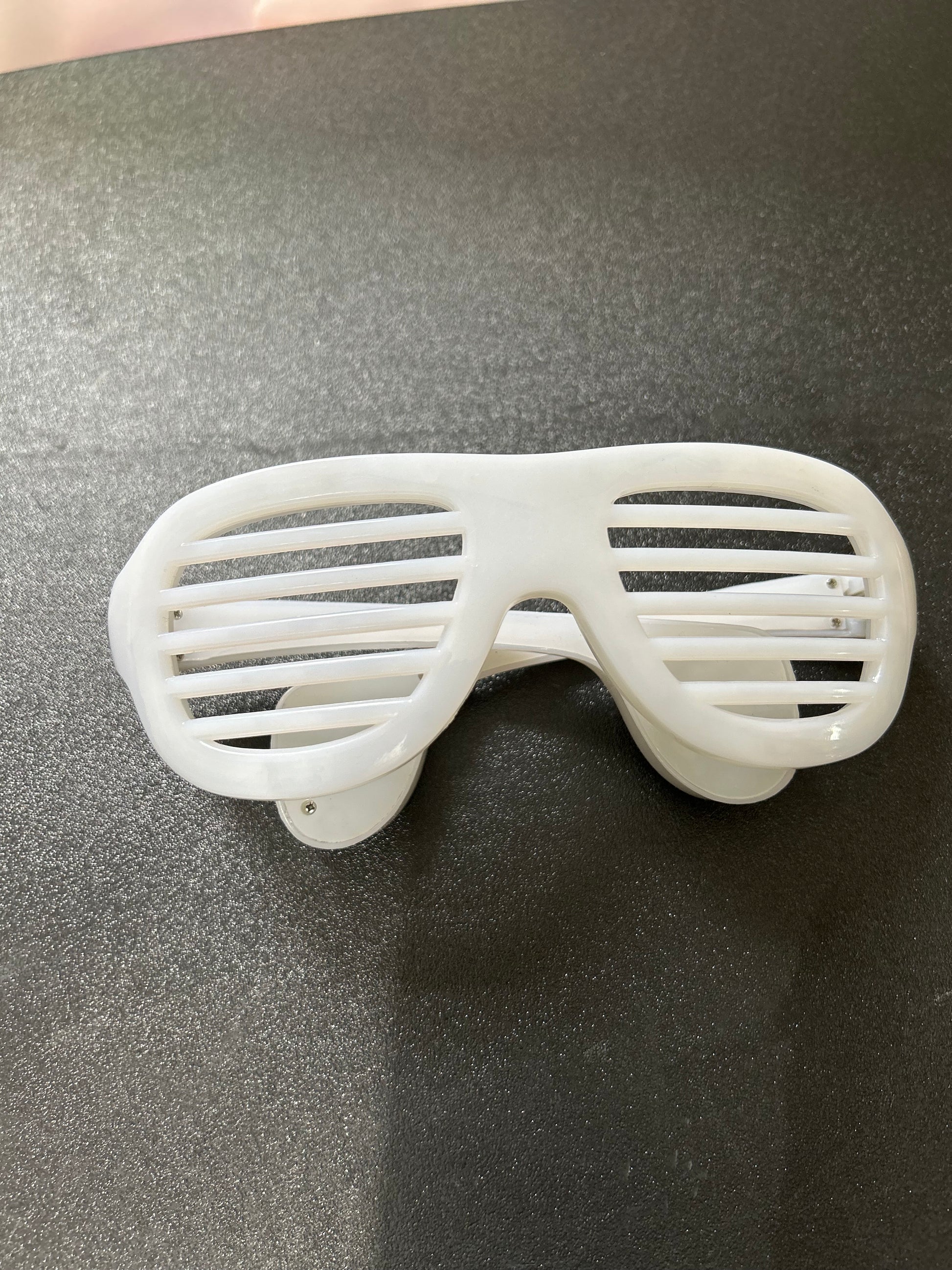 Sunglasses Assortment - MISS LESTER'S 