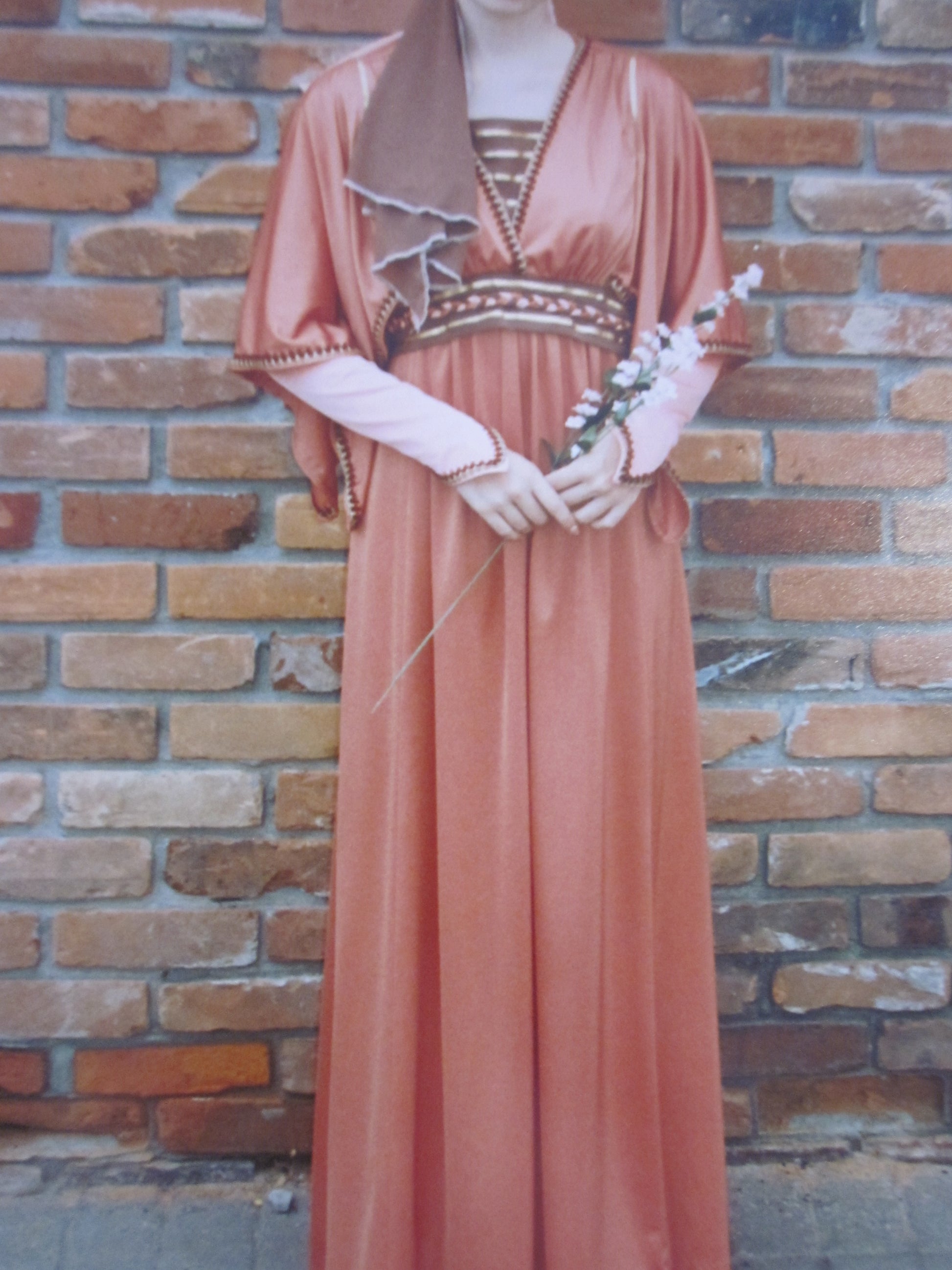 Small Adult Medieval Female Costume 53 - MISS LESTER'S 