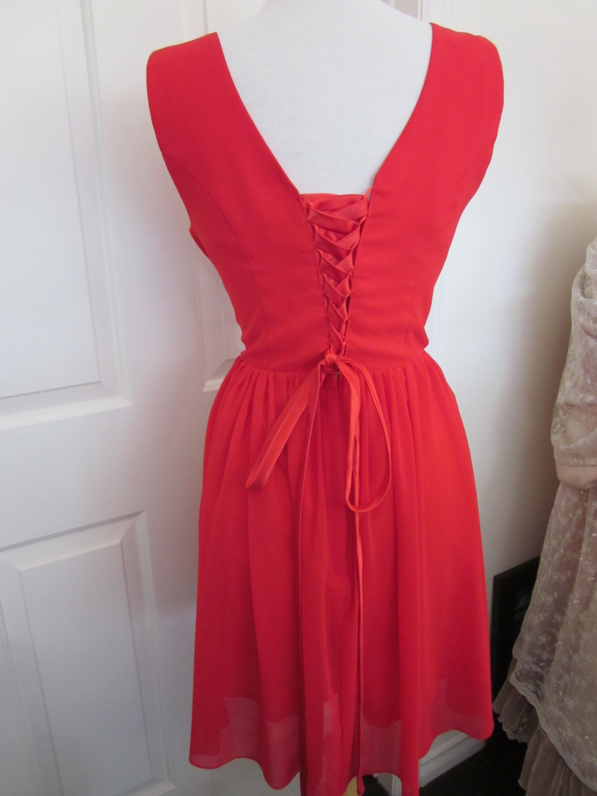 Short Dress Size 16 Style 4224 - MISS LESTER'S 