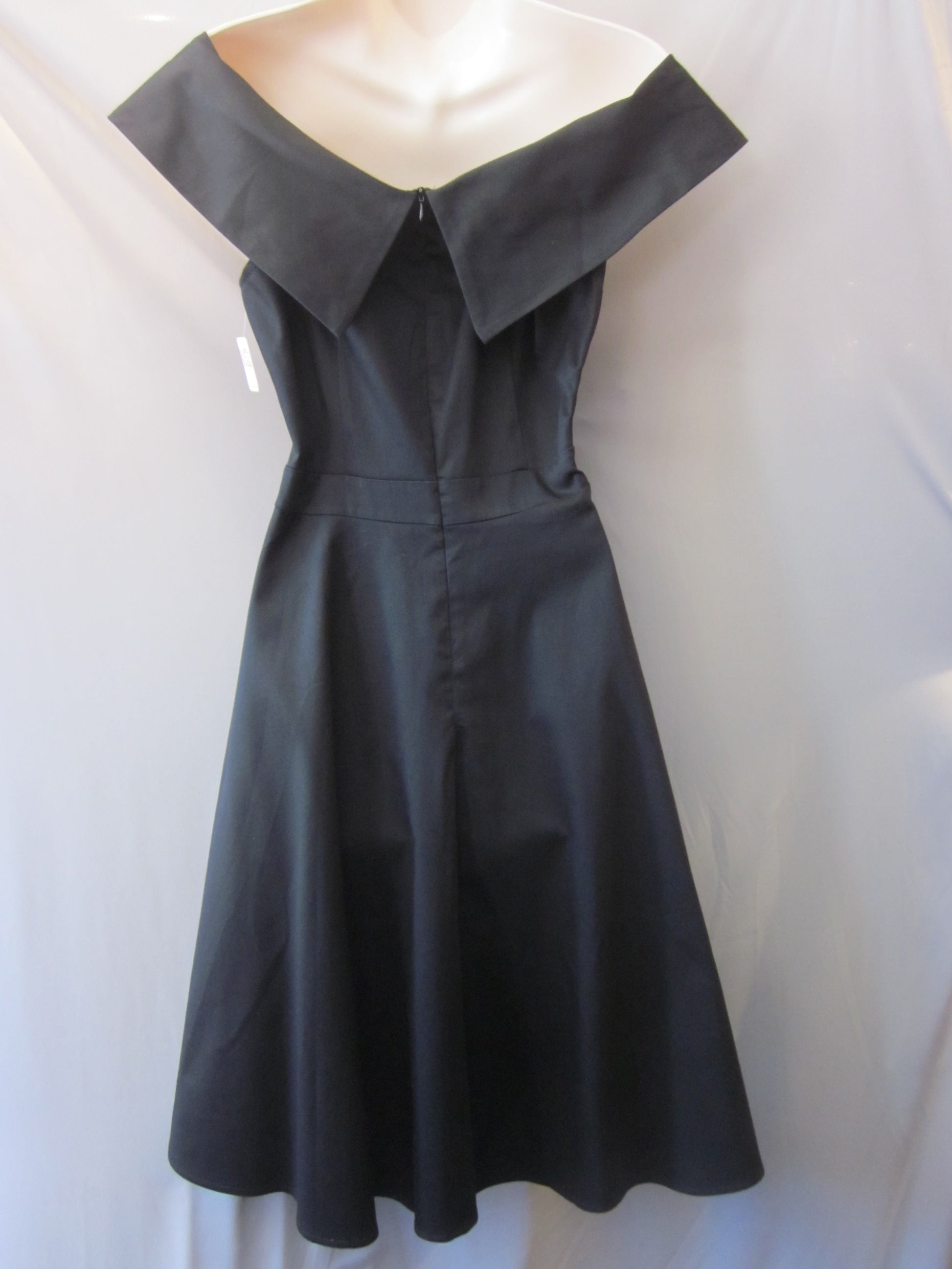 Short Formal Dress Size Large Style Z9733 - MISS LESTER'S 